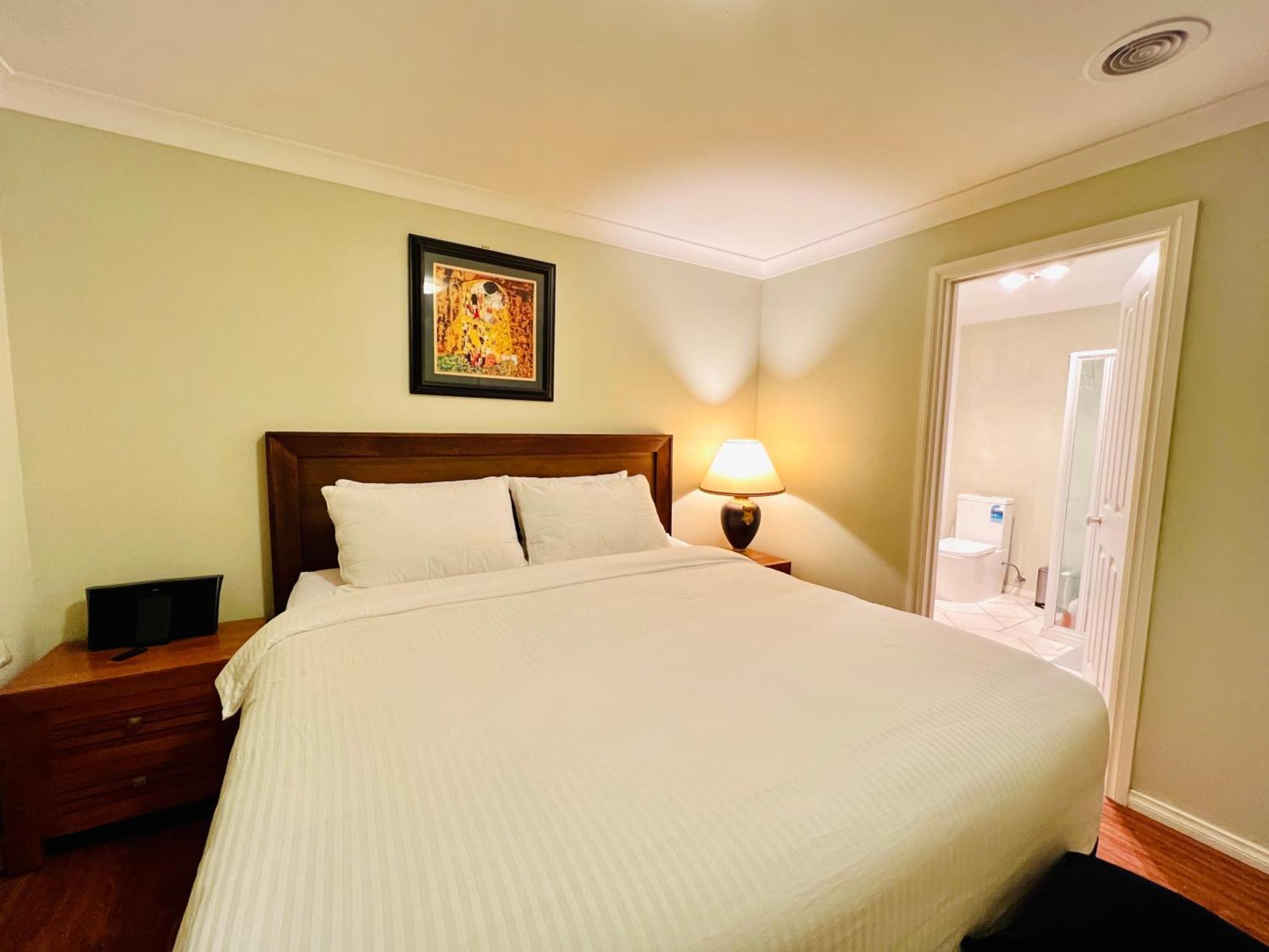 Spacious 6 Bedroom Holiday Home 15 Min Away From Melbourne Airport Sydenham Eksteriør billede