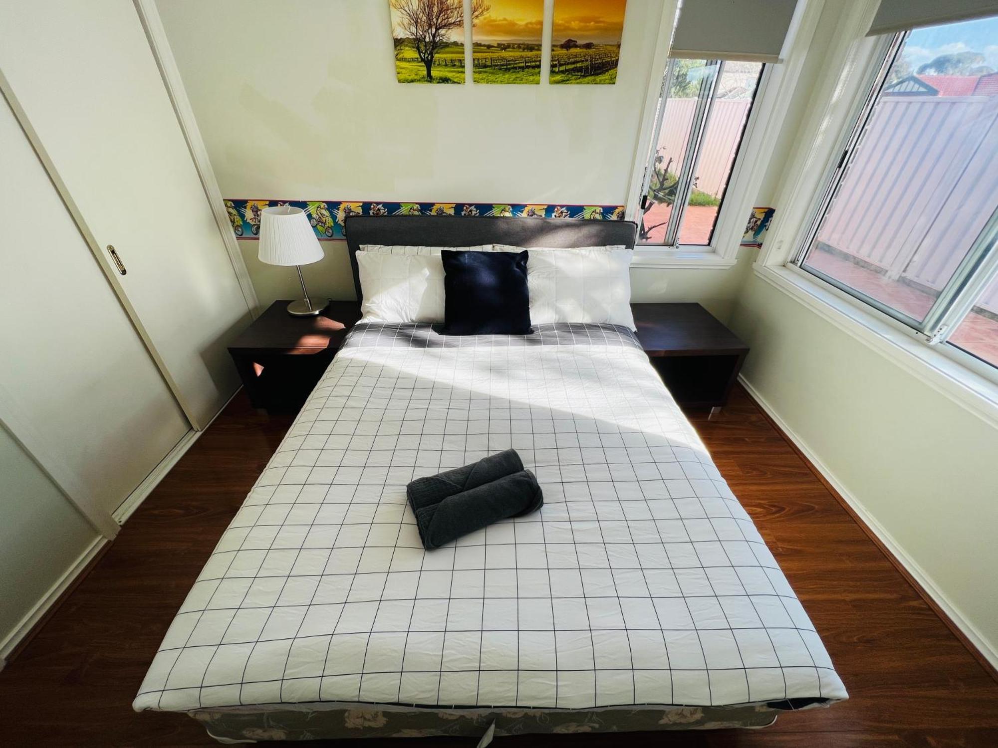 Spacious 6 Bedroom Holiday Home 15 Min Away From Melbourne Airport Sydenham Eksteriør billede