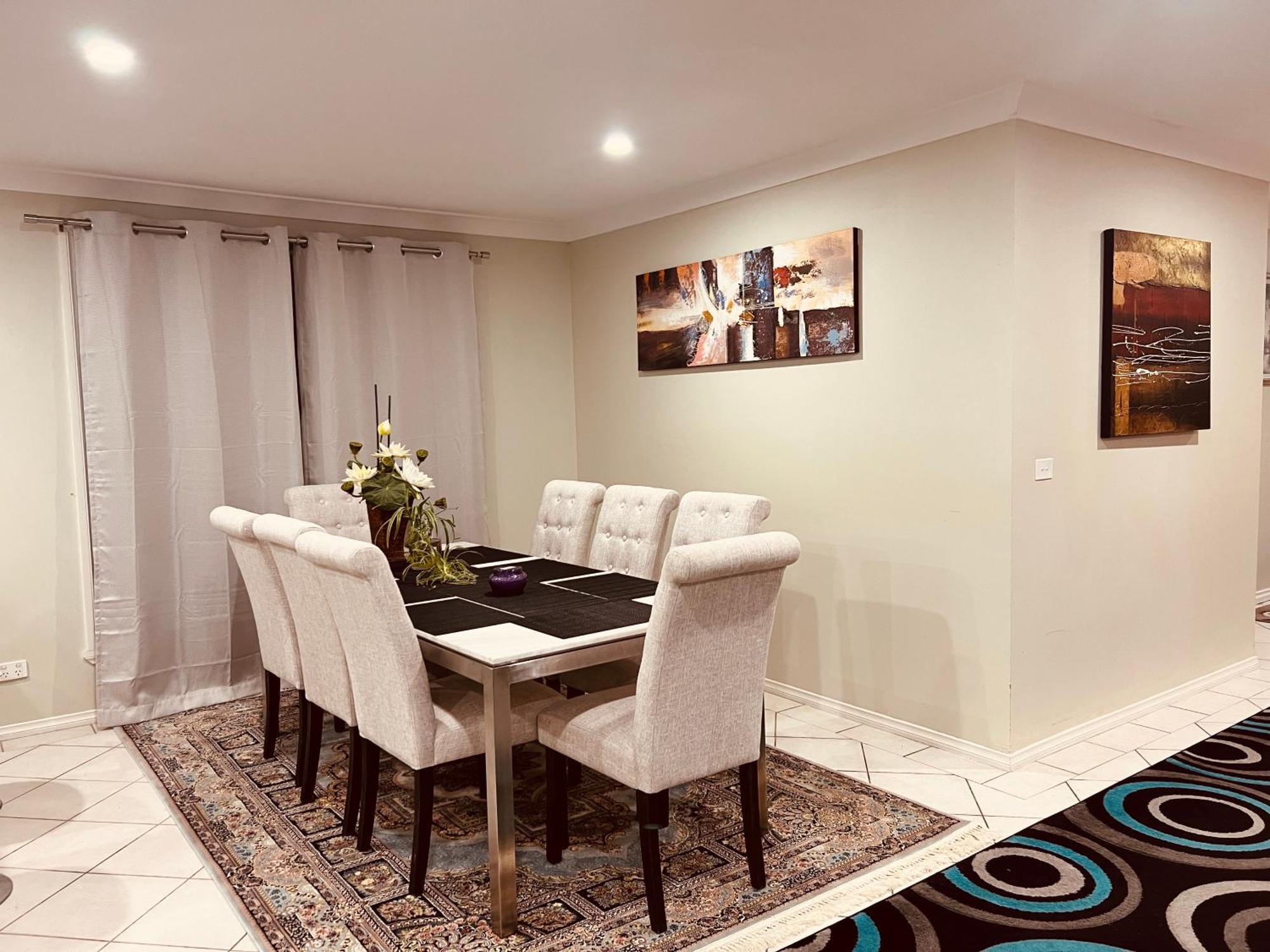 Spacious 6 Bedroom Holiday Home 15 Min Away From Melbourne Airport Sydenham Eksteriør billede