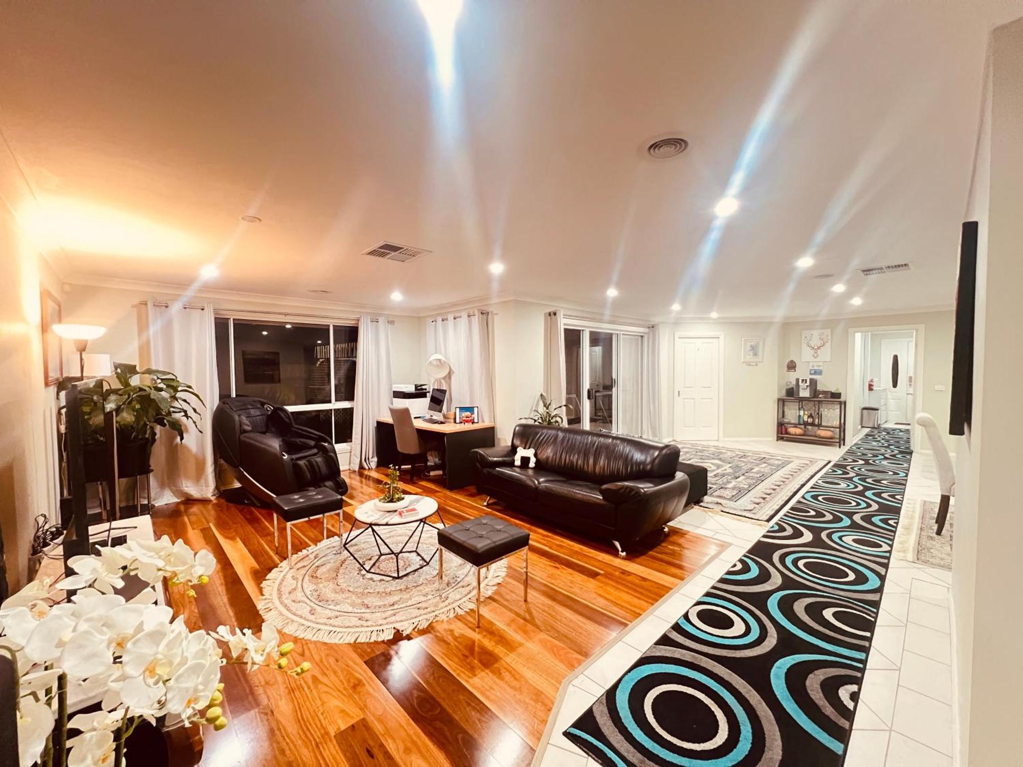Spacious 6 Bedroom Holiday Home 15 Min Away From Melbourne Airport Sydenham Eksteriør billede