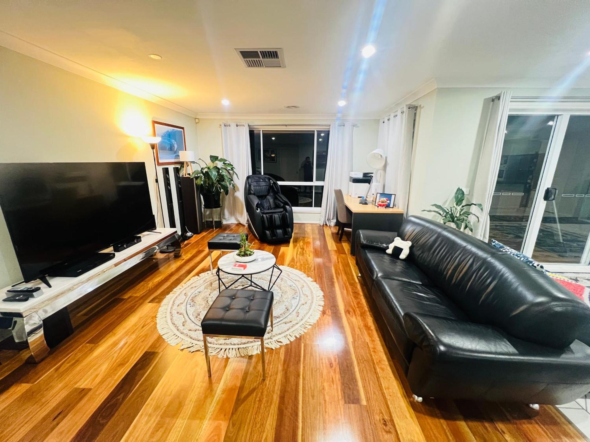Spacious 6 Bedroom Holiday Home 15 Min Away From Melbourne Airport Sydenham Eksteriør billede