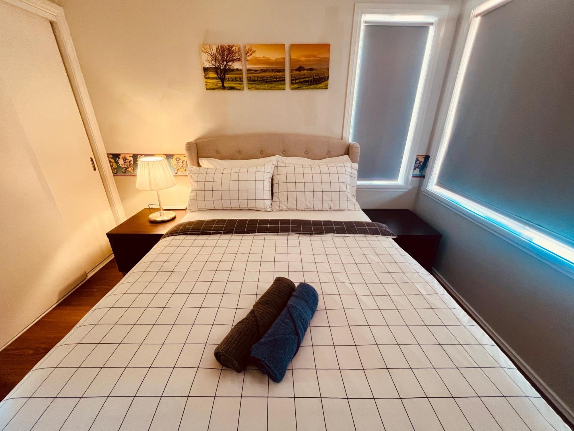 Spacious 6 Bedroom Holiday Home 15 Min Away From Melbourne Airport Sydenham Eksteriør billede