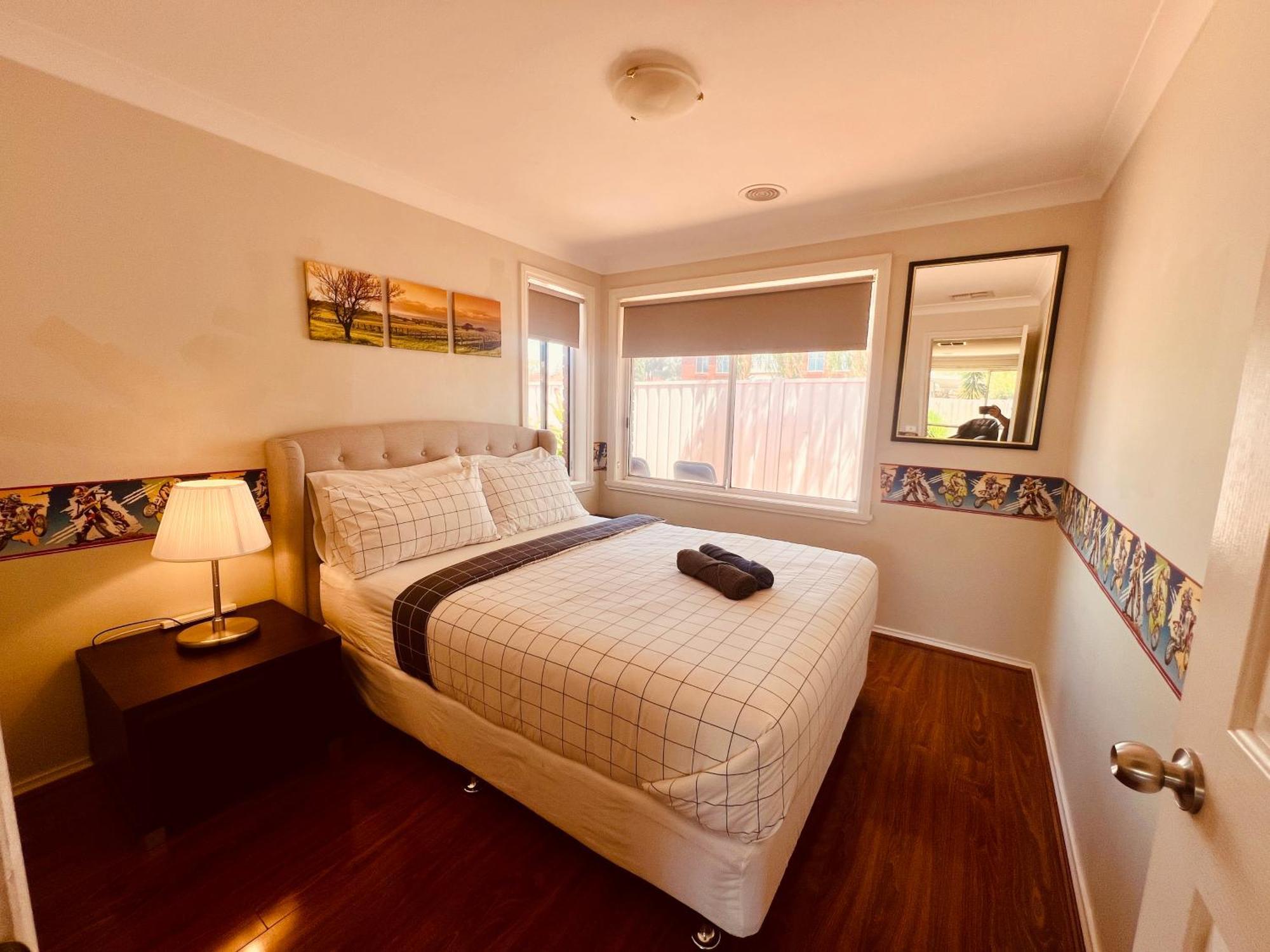 Spacious 6 Bedroom Holiday Home 15 Min Away From Melbourne Airport Sydenham Eksteriør billede